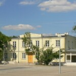 Agencje nieruchomości Warszawa Ulrychów: pomogą blisko metra
