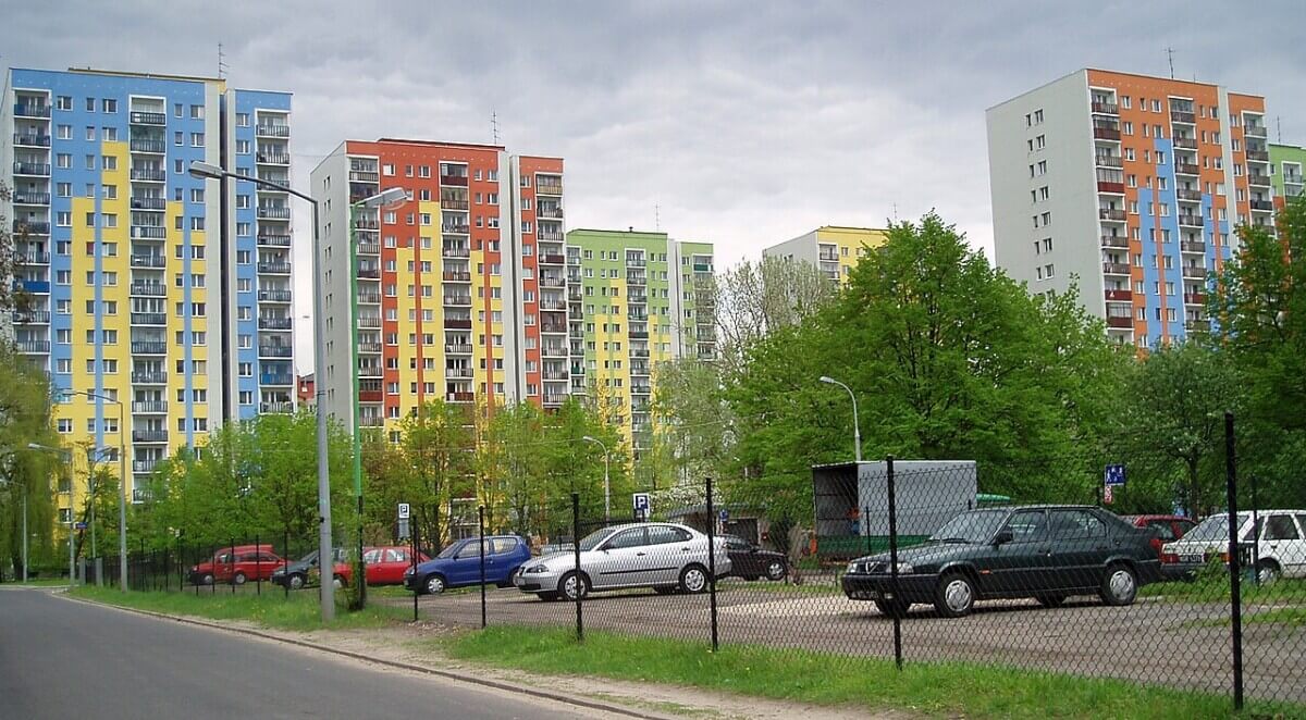 Agencje nieruchomości Warszawa Chomiczówka – na peryferiach