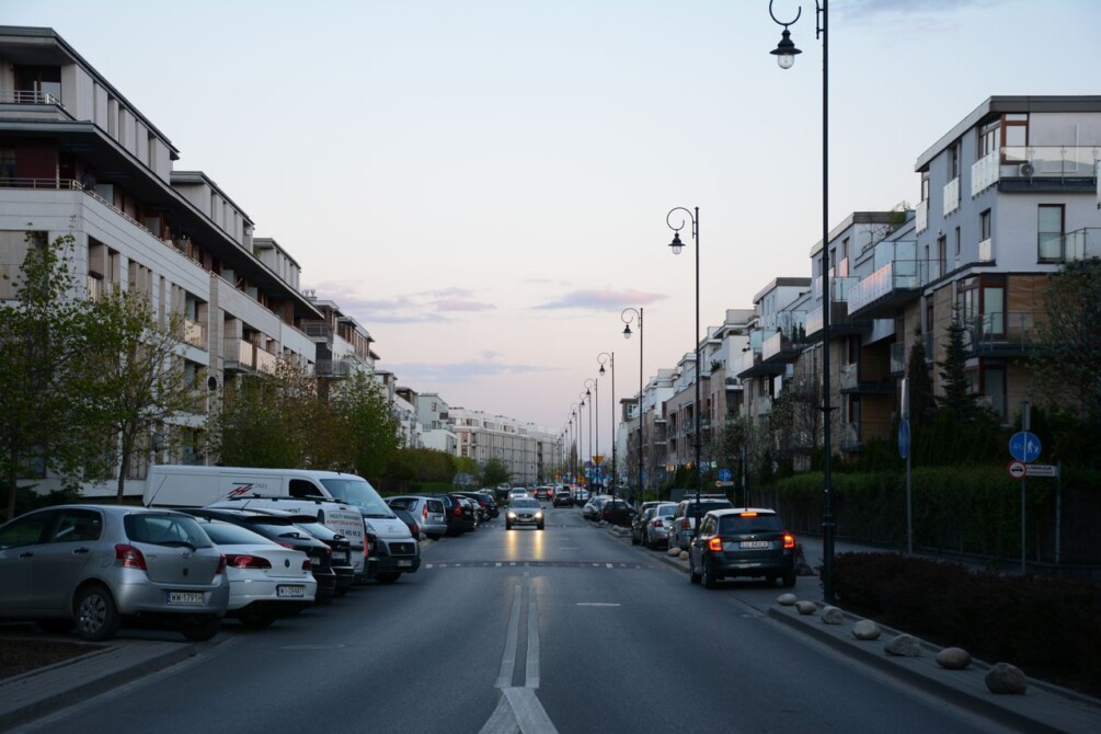 Agencje nieruchomości Warszawa Wilanów Błonia Wilanowskie – modna okolica